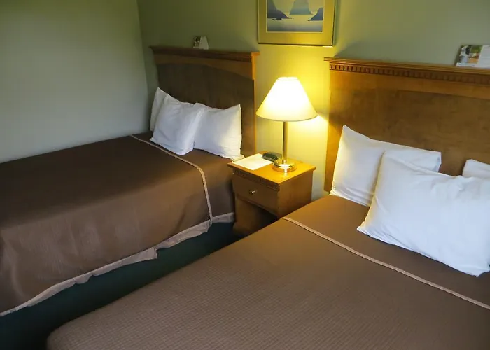 Ocean Marina Hotel